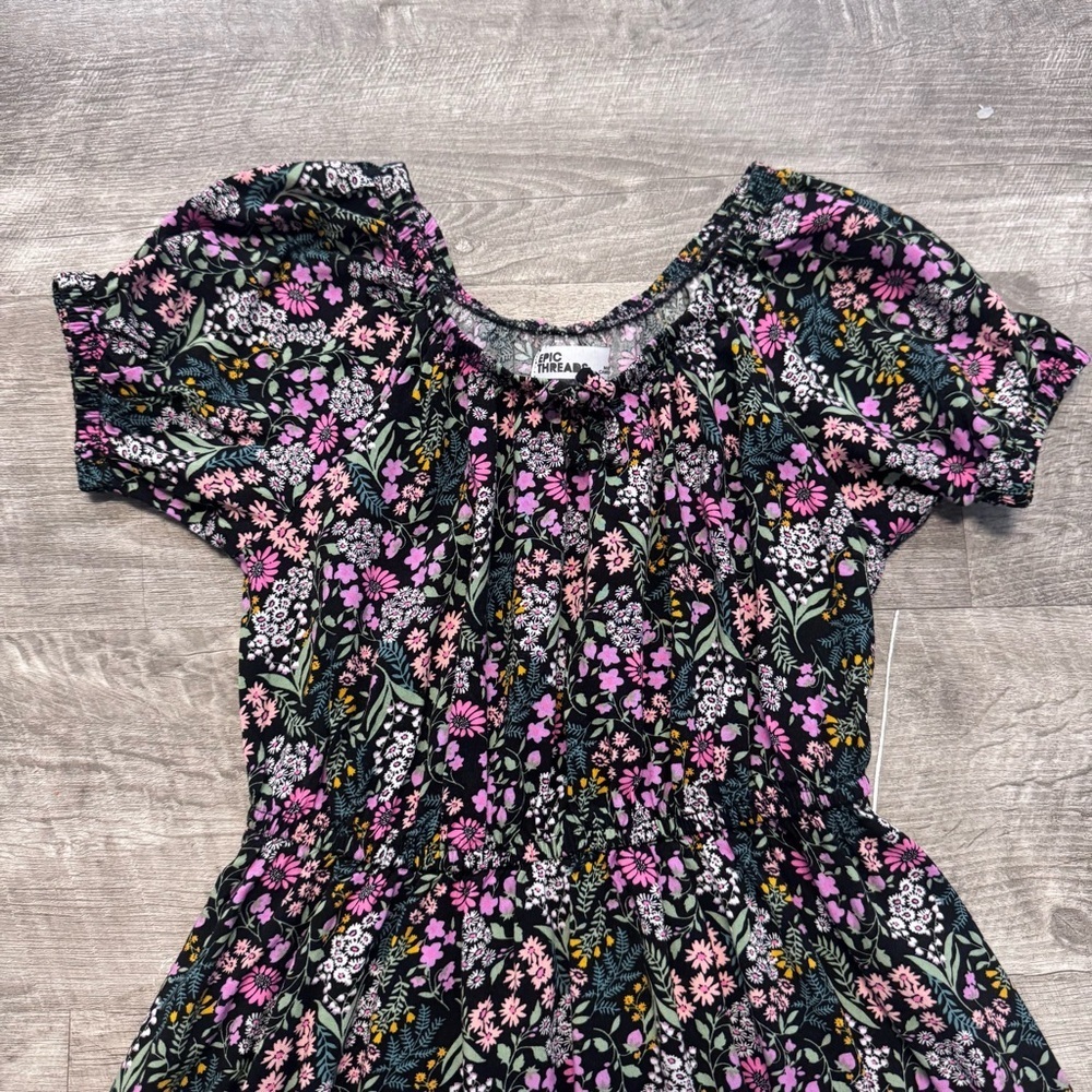 Epic Threads Short Sleeve Wildflower Print Peasant Smocked Dress Girls Sz. 6X - Picture 3 of 8